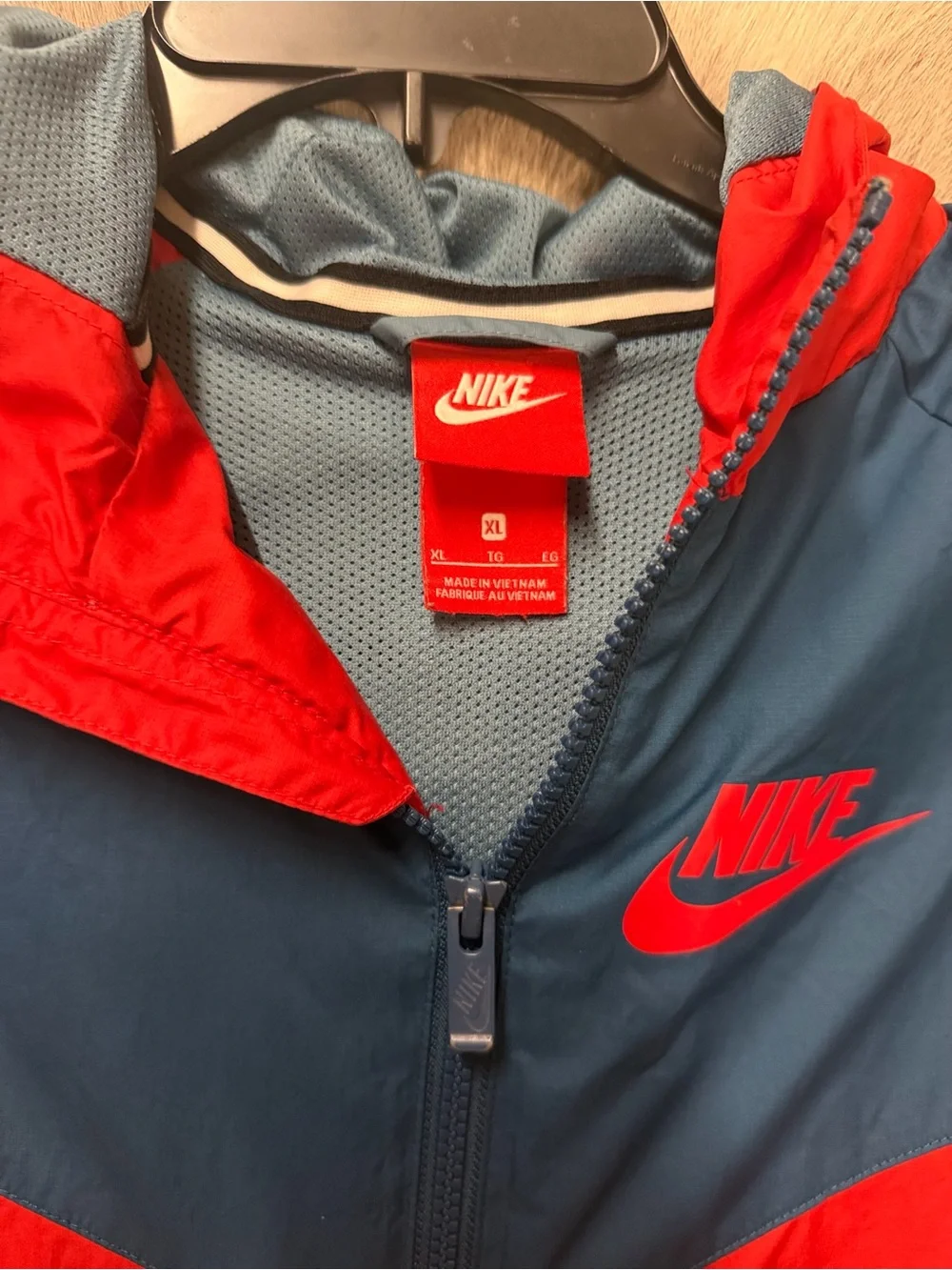 Nike Blue and Red Colorblock Hooded Windbreaker youth XL